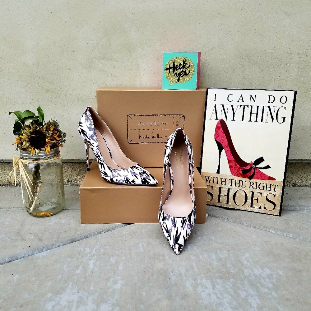 Gorgeous Nicole Miller Colorful Leather Stilletos - Picture 7 of 7